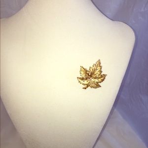 Trifari Vintage Gold Leaf